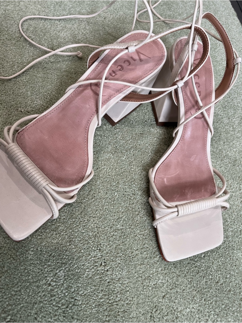 NWOT Vicenza Strappy Cream Block Heel Sandals Ankle Tie Free People - Picture 4 of 11
